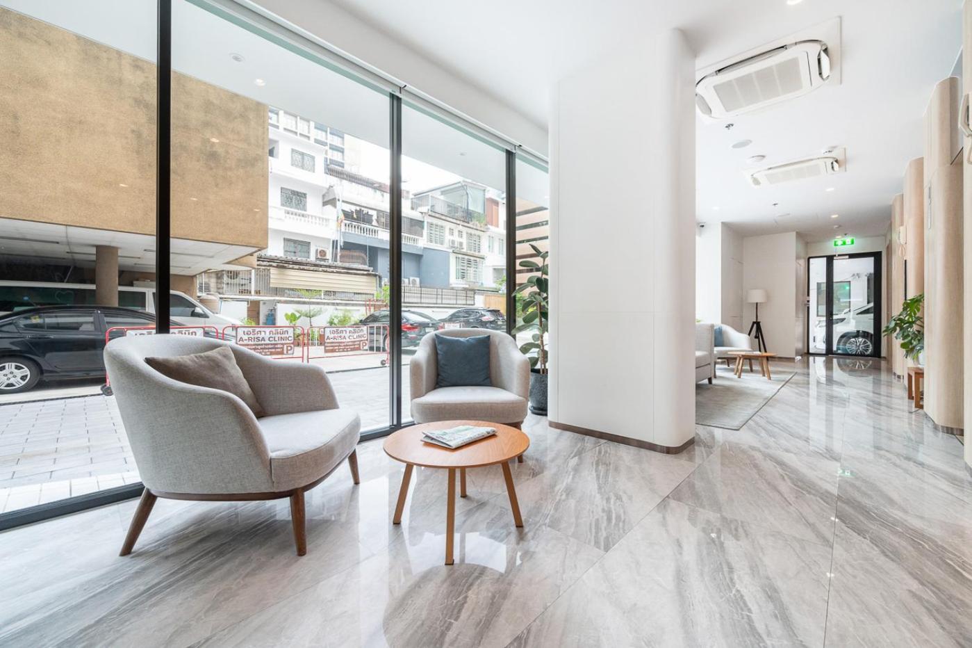 Livezen Bangkok Sukhumvit Hotel Luaran gambar