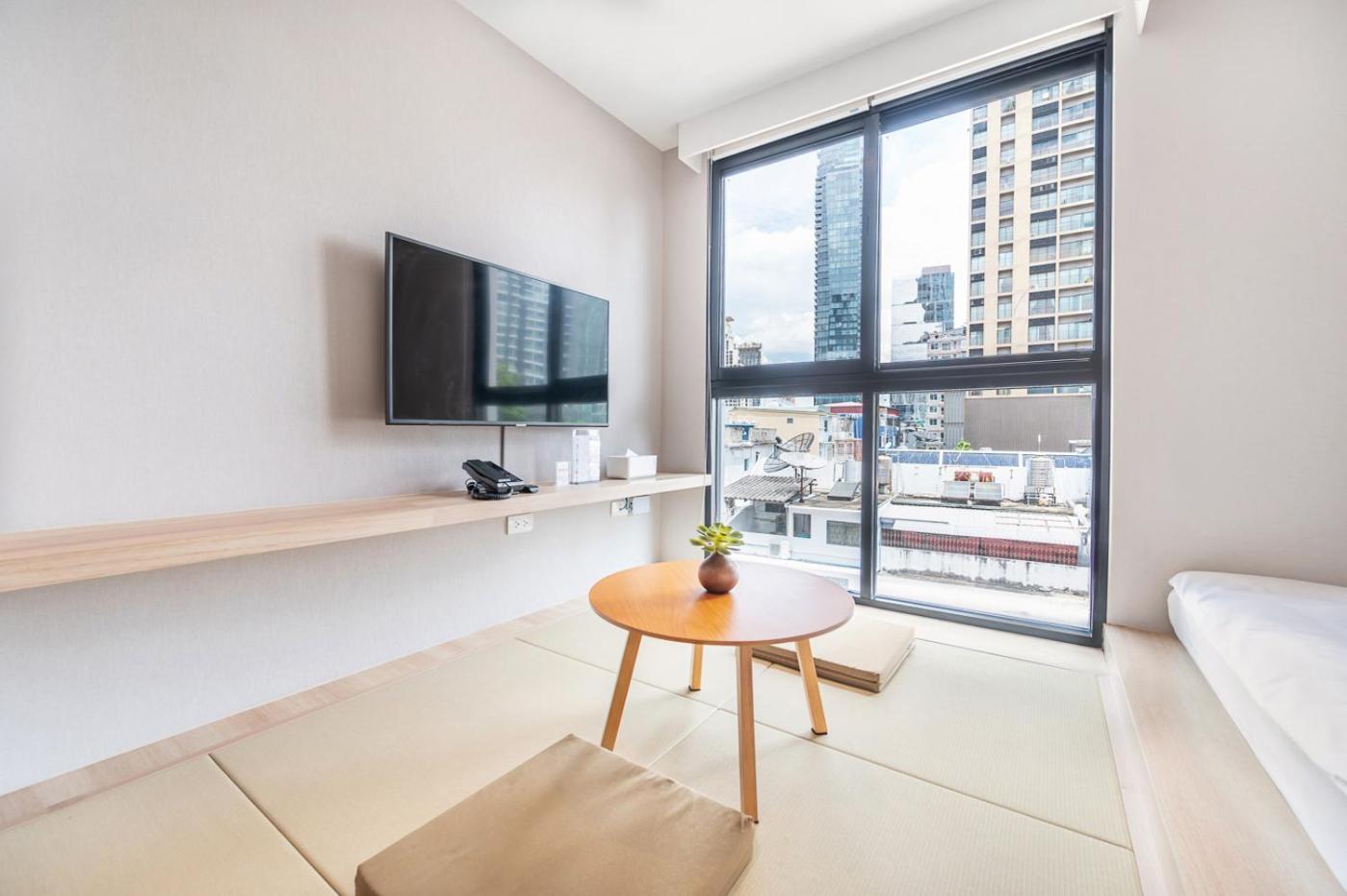 Livezen Bangkok Sukhumvit Hotel Luaran gambar